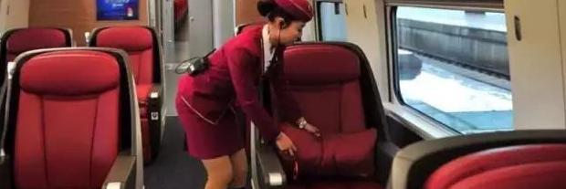 从上海到丽江怎么坐车【上海到丽江距离多远】