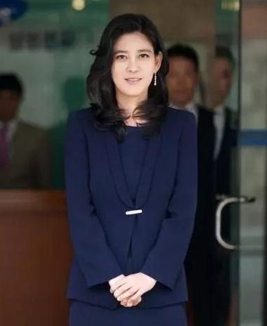 灰姑娘豪门恩怨之争分集剧情【电视连续剧灰姑娘的豪门之争】