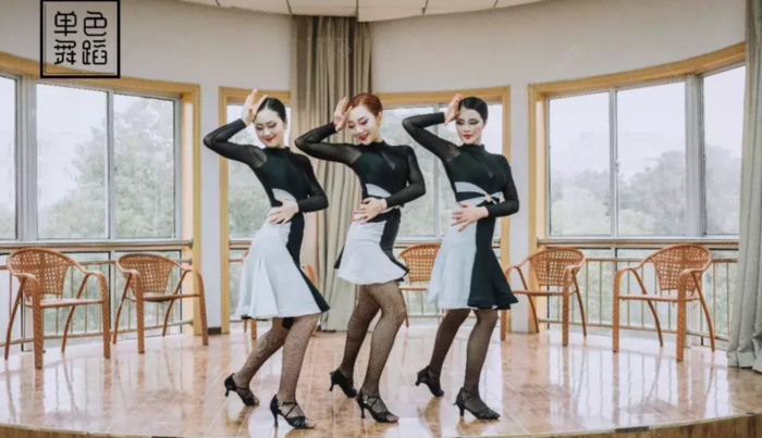 单色舞蹈分校分别在哪些地方【单色舞蹈收费标准】