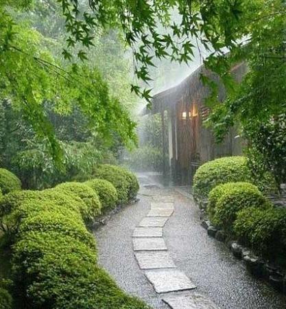 借雨寄托思念的文字【用雨水表达思念的句子】