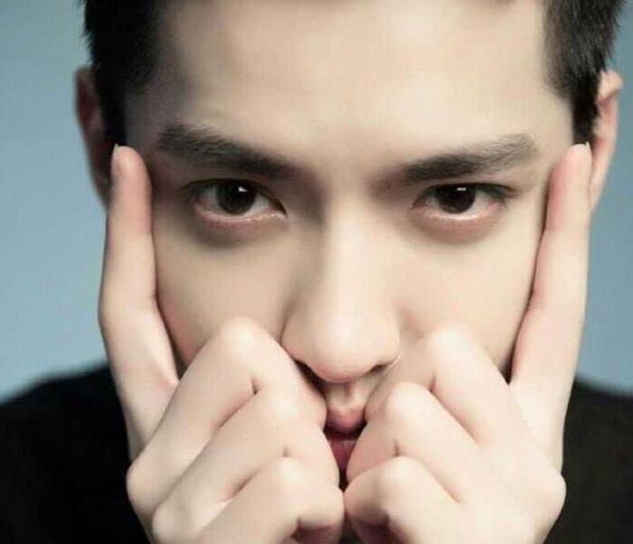 眉高低面相【眉毛高低的相学的说法】