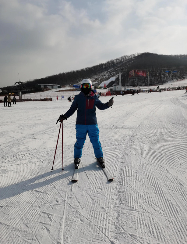 滑雪句子说说【滑雪好玩的短句】