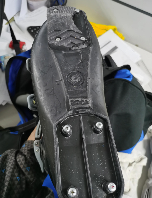 滑雪句子说说【滑雪好玩的短句】