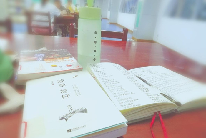 赞美一个人写作水平高描写生动可以用【赞美一个人写作水平高醍】