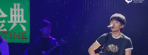 成都歌词完整版把悲伤留给自己【成都歌词完整版视频】