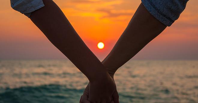 成都歌词完整版把悲伤留给自己【成都歌词完整版视频】