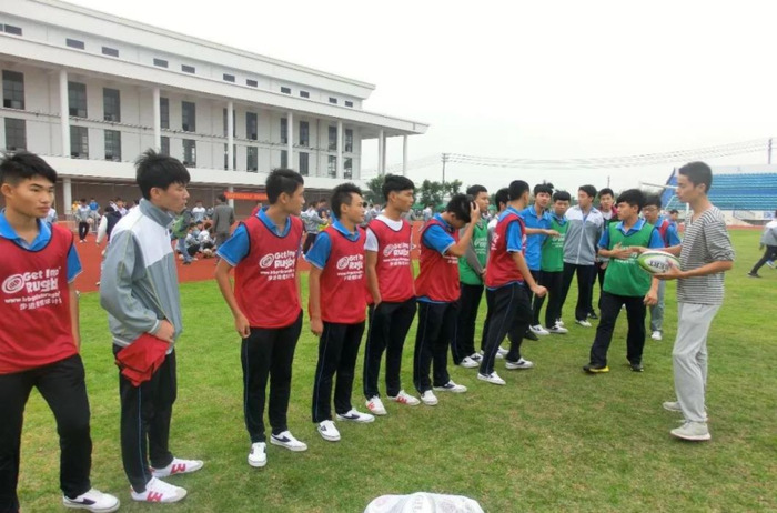 不但灬还灬造句五年级【不但……还……造句】