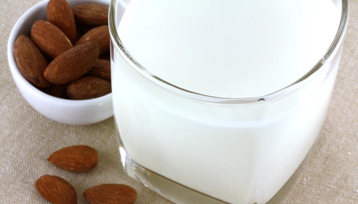 隔壁刘奶奶牛奶【隔壁刘奶奶水牛奶和普通牛奶】