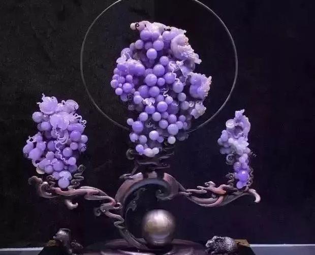 紫云母有收藏价值吗多少钱一克【紫云母的价值】