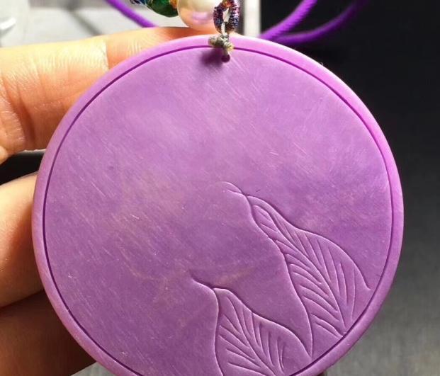 紫云母有收藏价值吗多少钱一克【紫云母的价值】