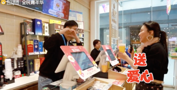 来来来来来来来抖音很火的一首歌【来来来一起跳舞吧是什么歌】