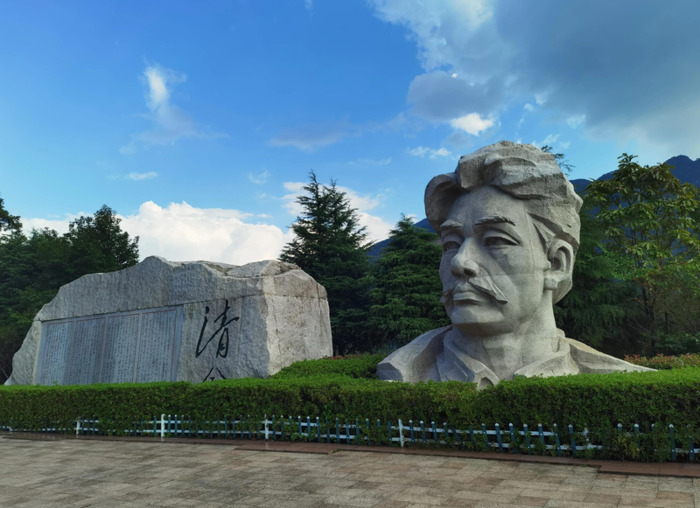 方志明敏个人简介30字【方志明敏个人简介清贫】