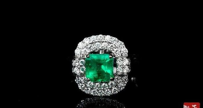 祖母绿颜色等级对照图 vivid【祖母绿颜色等级对照图 沃顿绿】