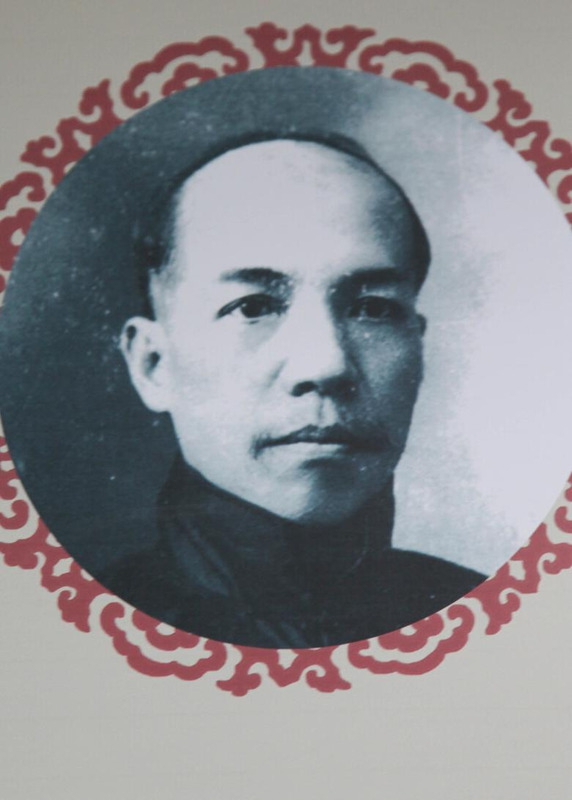 梁启超手抄报简单漂亮五年级【梁启超手抄报简单漂亮】