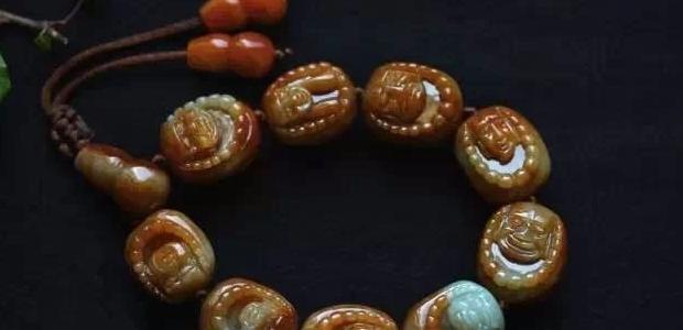 戴手镯的男的很恶心【喜欢戴手串的男人】