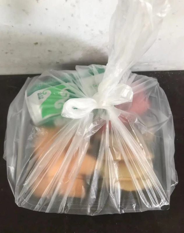 兼职送外卖一个月能挣多少钱【送快递一个月能挣多少钱】