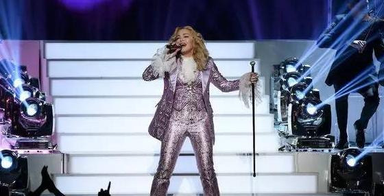 p站【p!nk格莱美杂技】