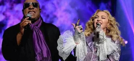 p站【p!nk格莱美杂技】