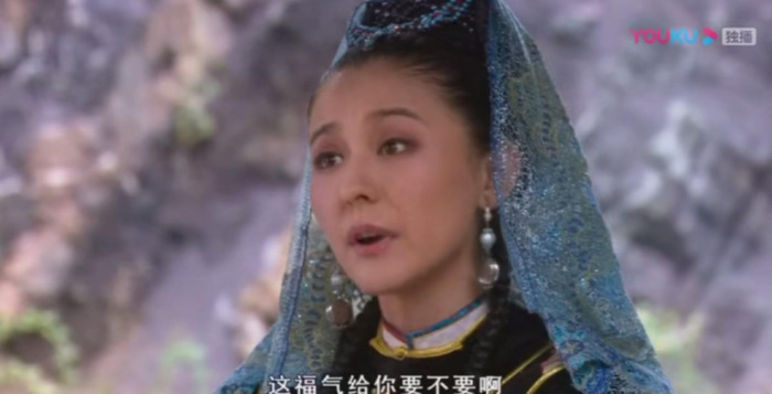 翠果打烂她的嘴上一句【翠果打烂她的嘴类似的梗】