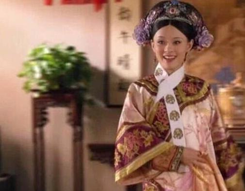 翠果打烂她的嘴上一句【翠果打烂她的嘴类似的梗】