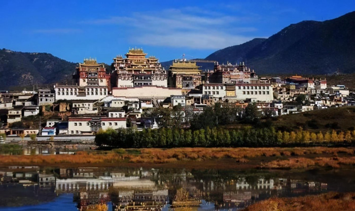 请问丽江到香格里拉有多少公里【香格里拉到丽江有多少公里?】