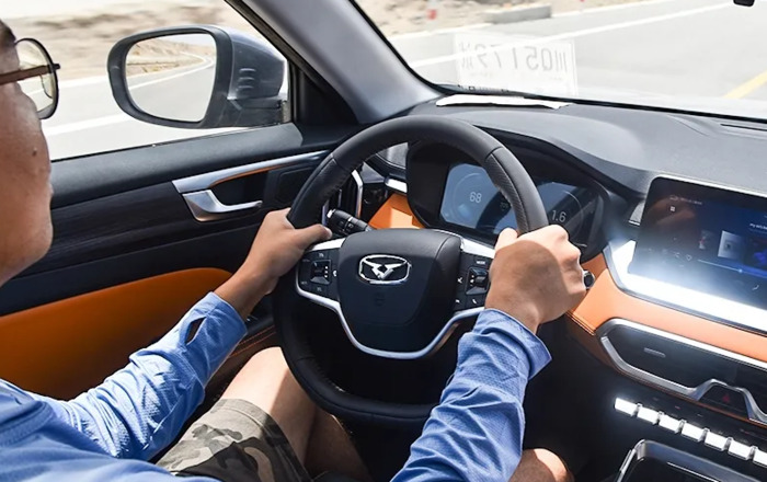 凯柠车文图【凯柠图片】