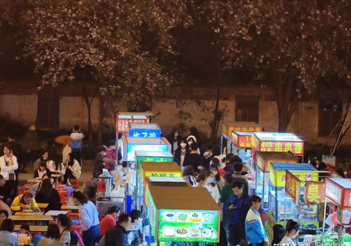 我把幸福告诉你作文400字写一件事【我把幸福告诉你作文400字六年级疫情】