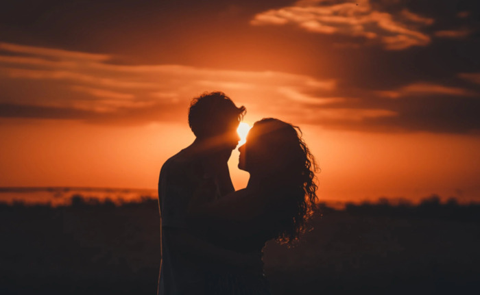 天秤座喜欢一个人的表现 知乎【天秤座喜欢一个人的表现形式】