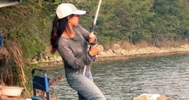 我的拿手好戏钓鱼作文400字【我的拿手好戏钓鱼450字左右】