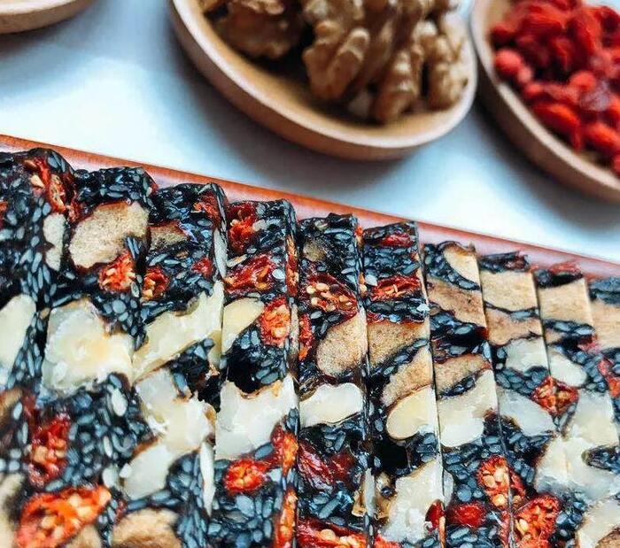 关于阿胶糕的晚安语录【手工阿胶糕早安心语】