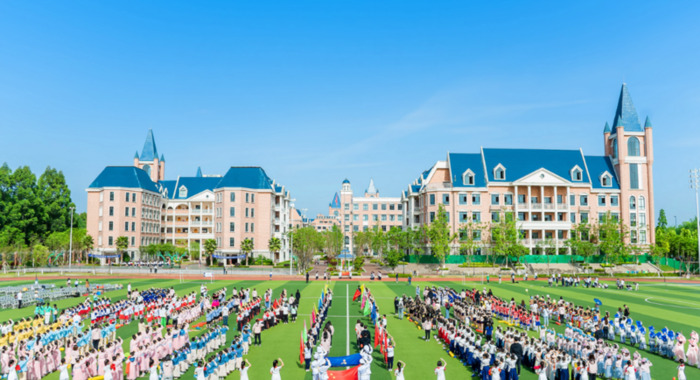 赞美孩子运动会的说说上海南京路附近有什么好玩的地【家长赞美孩子运动会的说说】