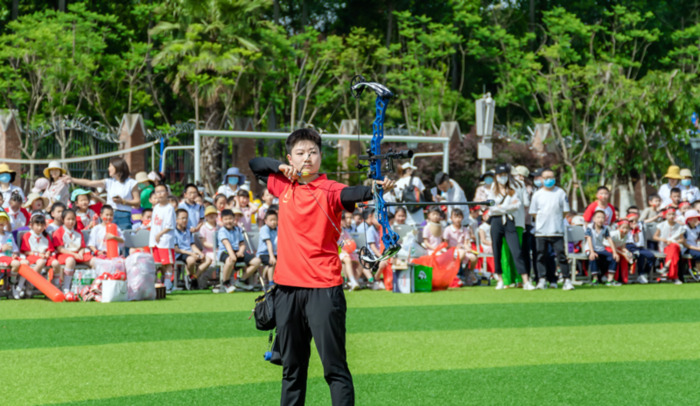 赞美孩子运动会的说说上海南京路附近有什么好玩的地【家长赞美孩子运动会的说说】