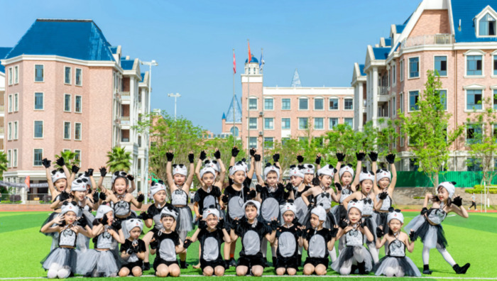 赞美孩子运动会的说说上海南京路附近有什么好玩的地【家长赞美孩子运动会的说说】