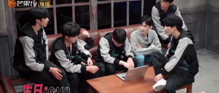 密室大逃脱第三季白白【密室大逃脱白敬亭来是哪一期】