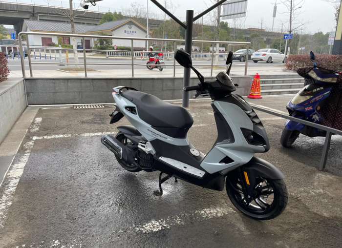 标致摩托车150踏板sf4 2020款【标致摩托车】