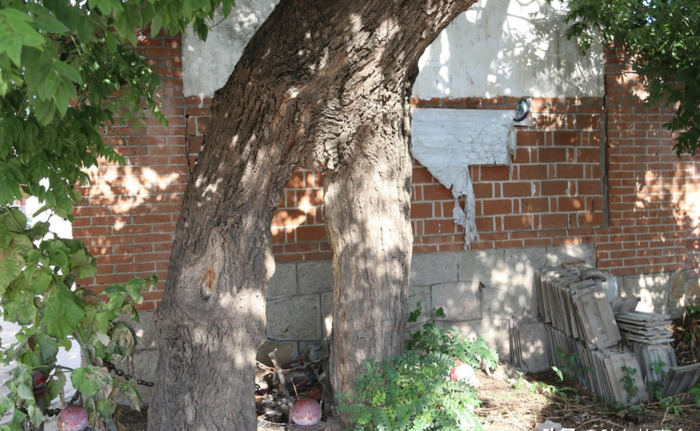 镡怎么读【镭测创芯】