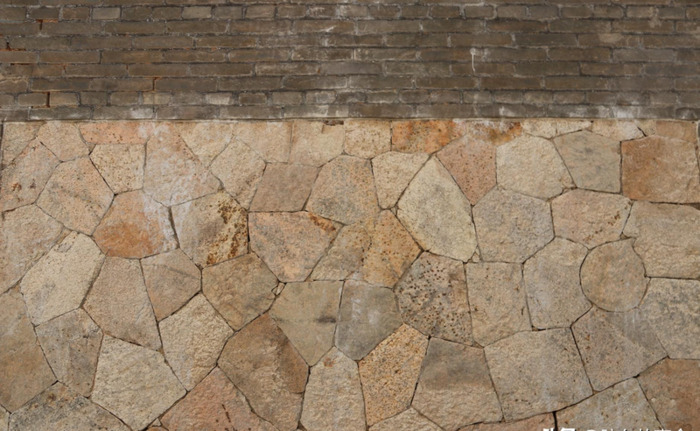 镡怎么读【镭测创芯】