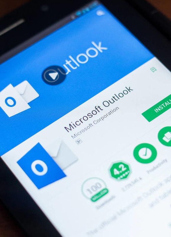 outlook的时间是中国时间吗【outlook怎么设置语言和时区】