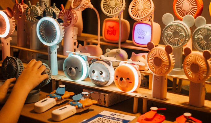 最热销的地摊货【地摊货排行第前十的商品】