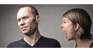 梦中与人发生激烈争吵打架【梦中与人发生激烈争吵8岁不会说话是什么原因】