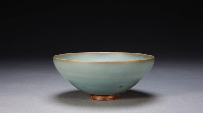 钧瓷的特点大家总结一下!【钧窑瓷器的特点】