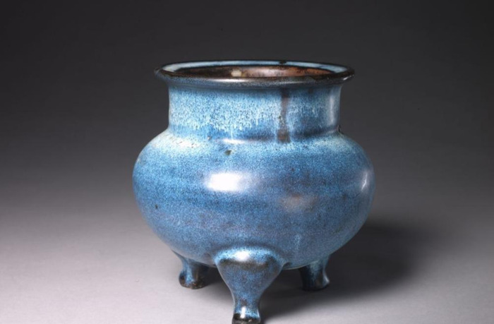 钧瓷的特点大家总结一下!【钧窑瓷器的特点】