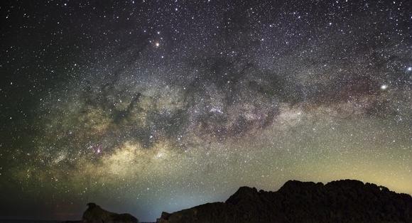 银河帝国之壁讲的什么【银河帝国之壁小说】