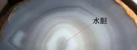 花珀佩戴功效与作用价格【花珀的功效与作用是什么,佩戴花珀的好处有哪些】