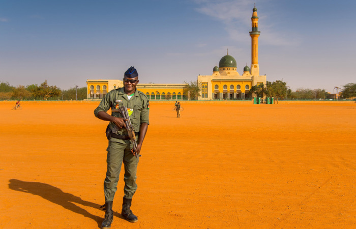 全球最穷的10个国家排名【全球最穷的10个国家全球最富的国家】