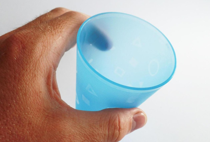 塑料水杯pc和pp材质哪个好【头盔pc和pp材质哪个好】