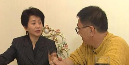 我喜欢穿女人塑身衣【老公要求我穿塑身衣】