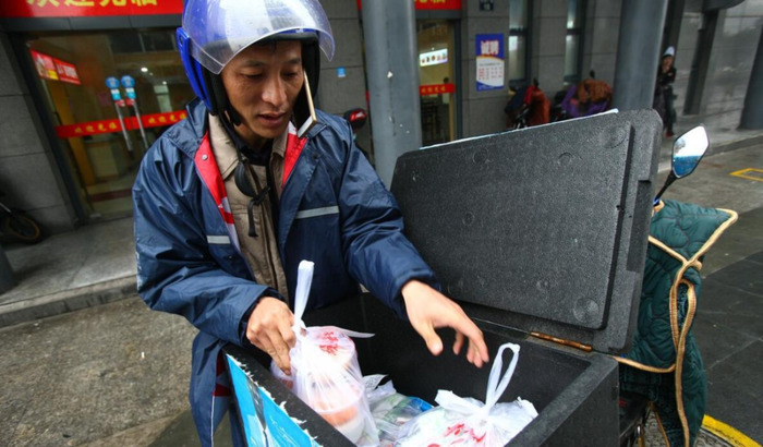 南京外卖小哥一个月挣多少【做外卖骑手一个月可以挣多少呢】