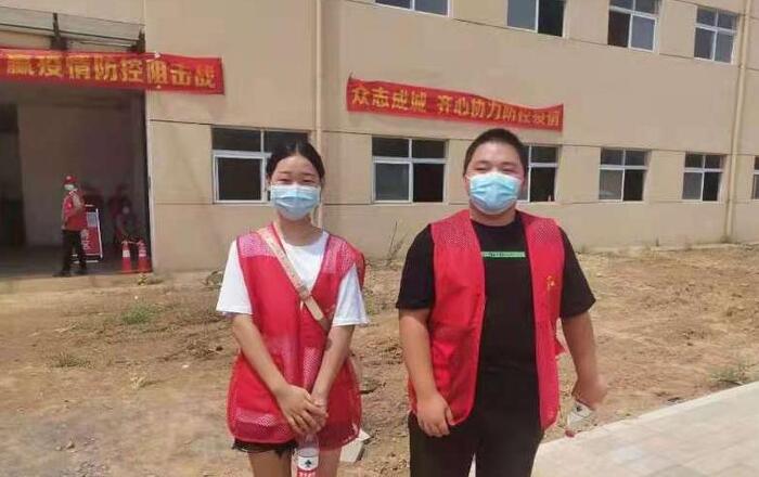 大学生志愿者服务经历简述100字【志愿者工作经历100字】