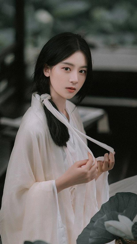 牧童骑黄牛歌声振林樾这首诗叫什么名字【牧童骑黄牛歌声振林樾这是谁的诗】